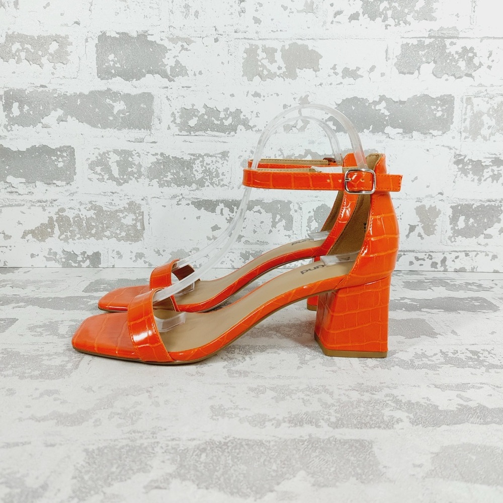 NEW ABOUND Finn In Orange Croc Square Toe Block Heel Sandal V239